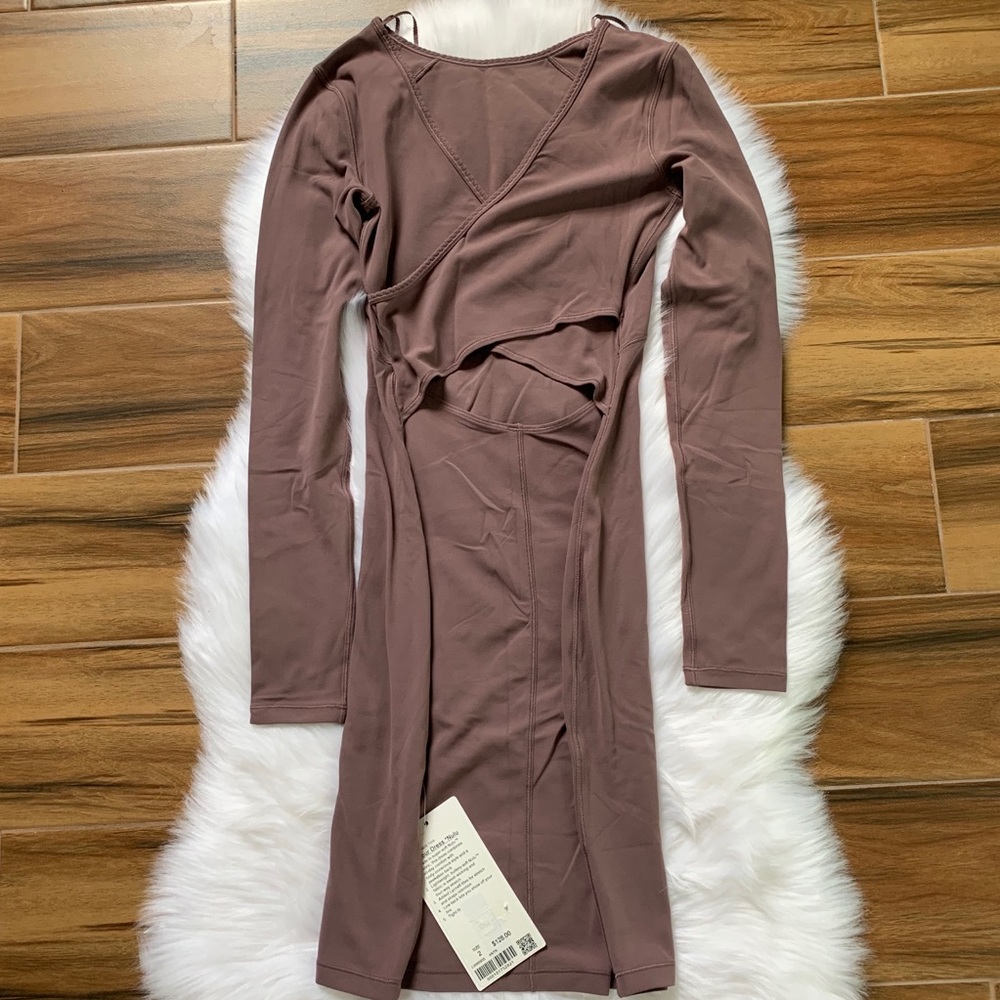 Contour dress lululemon antique bark low back nulu - Picture 3 of 7